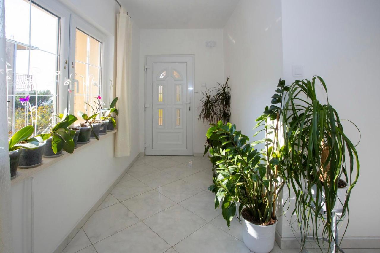 Villa Milenka - Apartmani Gorana Tucepi Ngoại thất bức ảnh