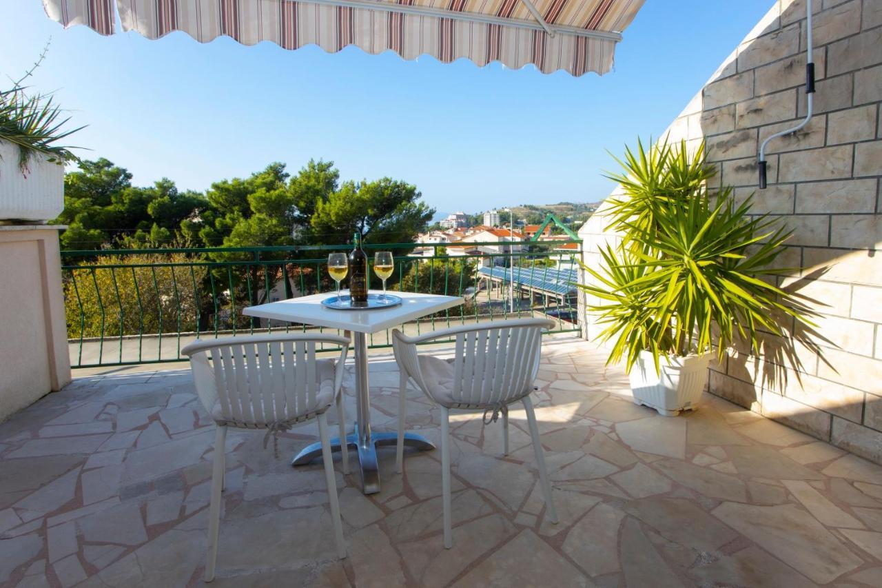 Villa Milenka - Apartmani Gorana Tucepi Ngoại thất bức ảnh